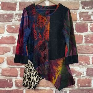 Caleoas Tunic Top Women's Medium Asymmetric Patchwork Artsy Animal Print Shirt